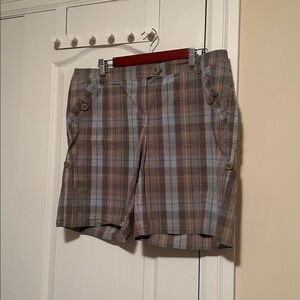 Women's Green Plaid Convertible Shorts